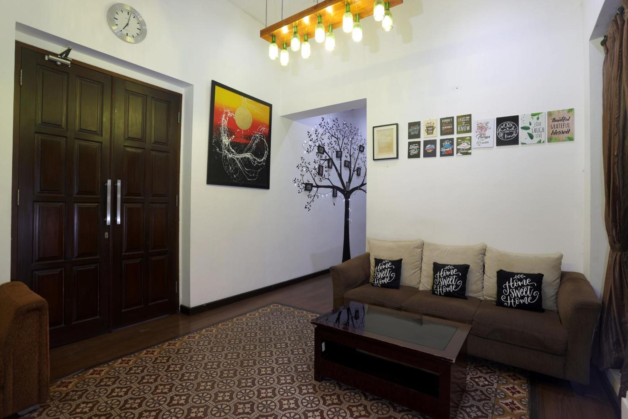 Jambuluwuk Residence Menteng Джакарта Экстерьер фото